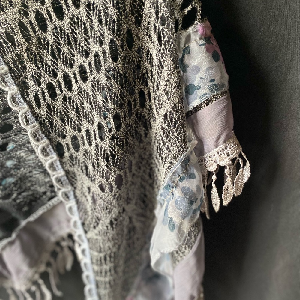 Triangle Scarf Shawl Sheer Embellished Perfect for Prom Wedding Travel!! Vintage - Picture 3 of 11